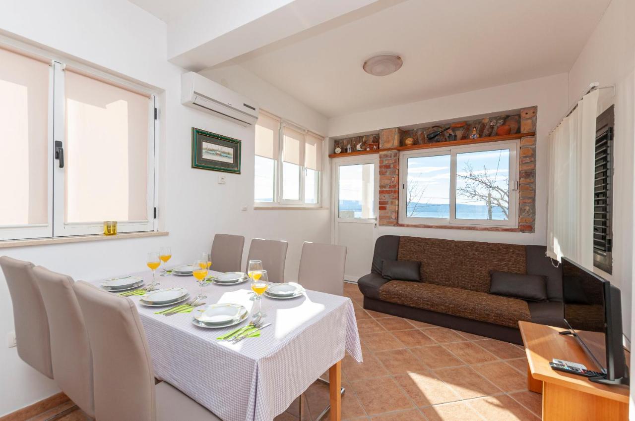 Apartments Jasna Омиш Экстерьер фото