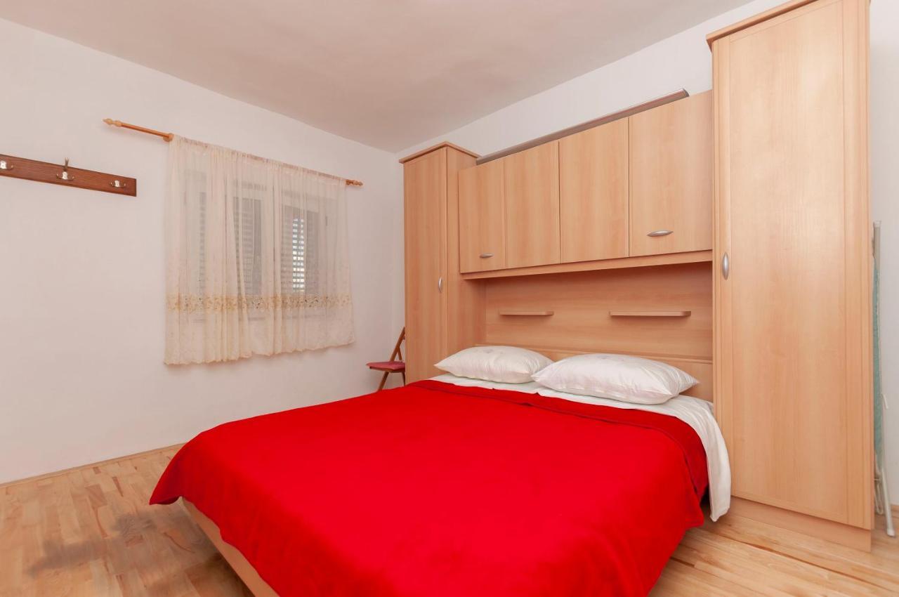 Apartments Jasna Омиш Экстерьер фото