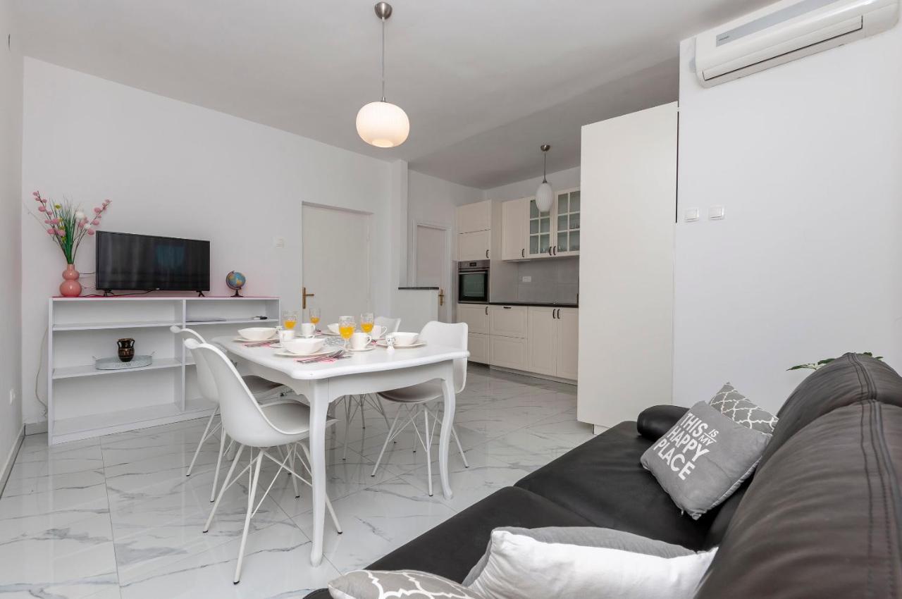 Apartments Jasna Омиш Экстерьер фото