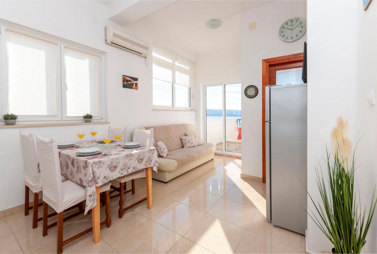 Apartments Jasna Омиш Экстерьер фото