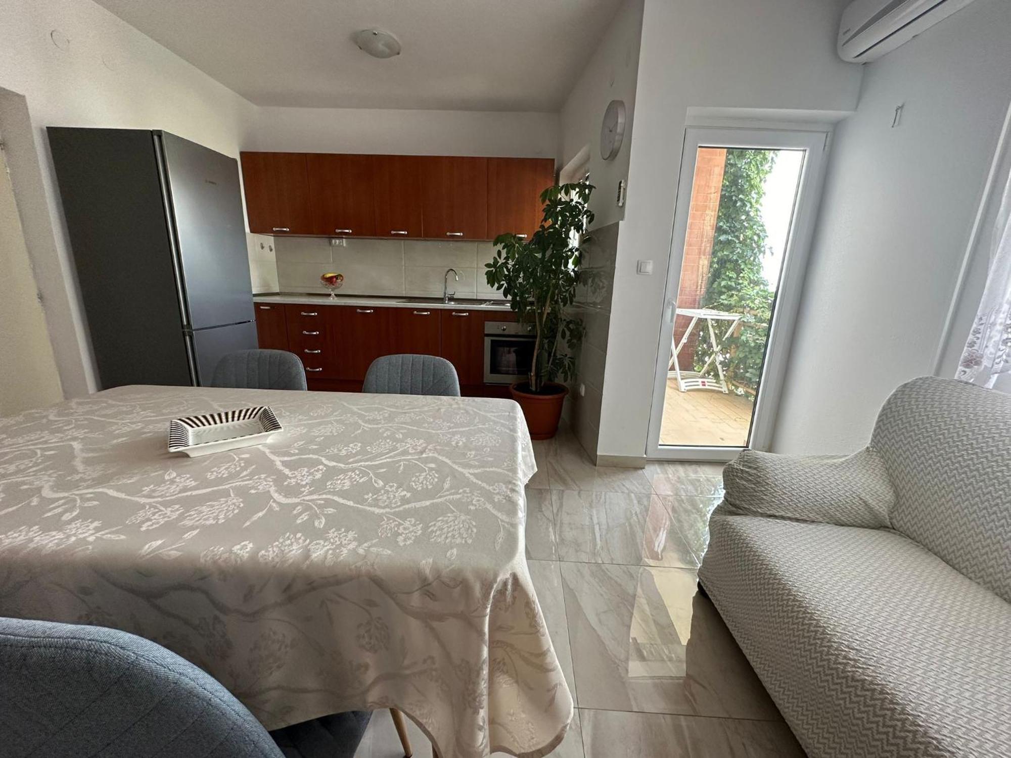Apartments Jasna Омиш Экстерьер фото