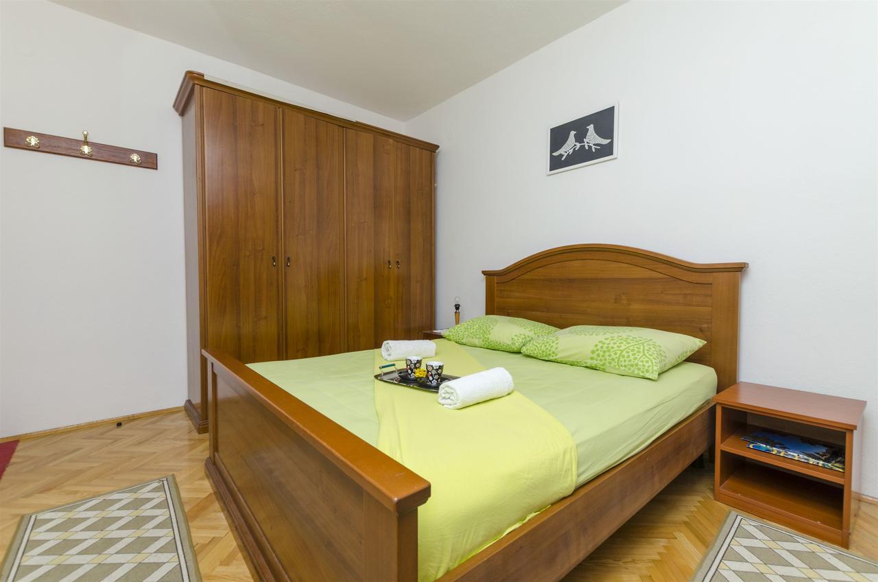 Apartments Jasna Омиш Экстерьер фото